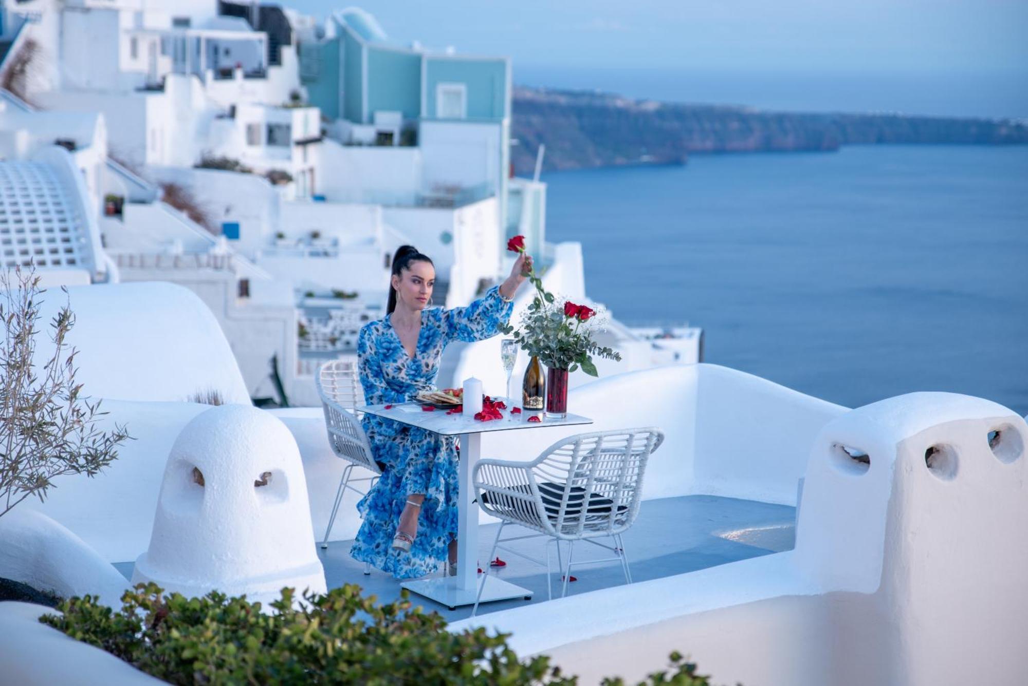 Heavens Edge Hotel Imerovigli  Exterior photo