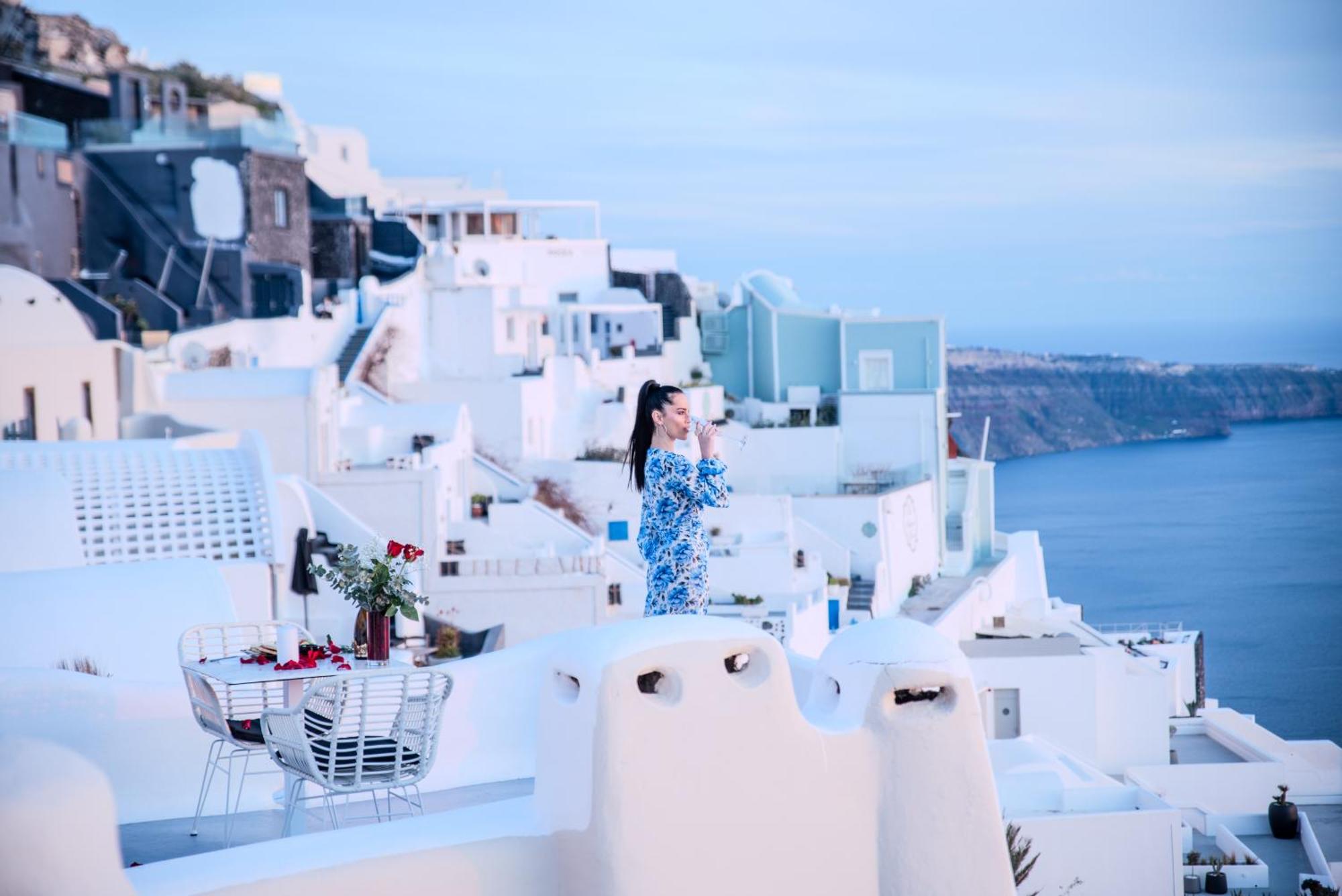 Heavens Edge Hotel Imerovigli  Exterior photo