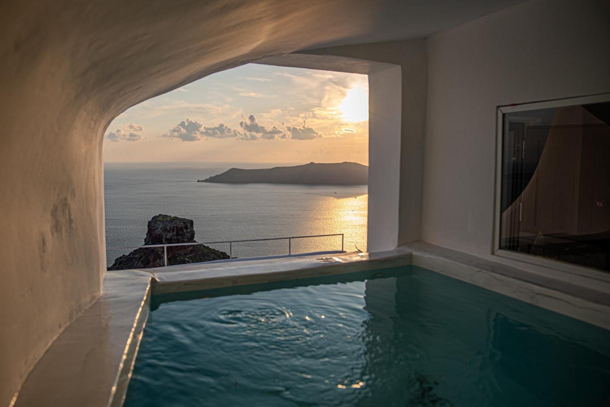 Heavens Edge Hotel Imerovigli  Exterior photo
