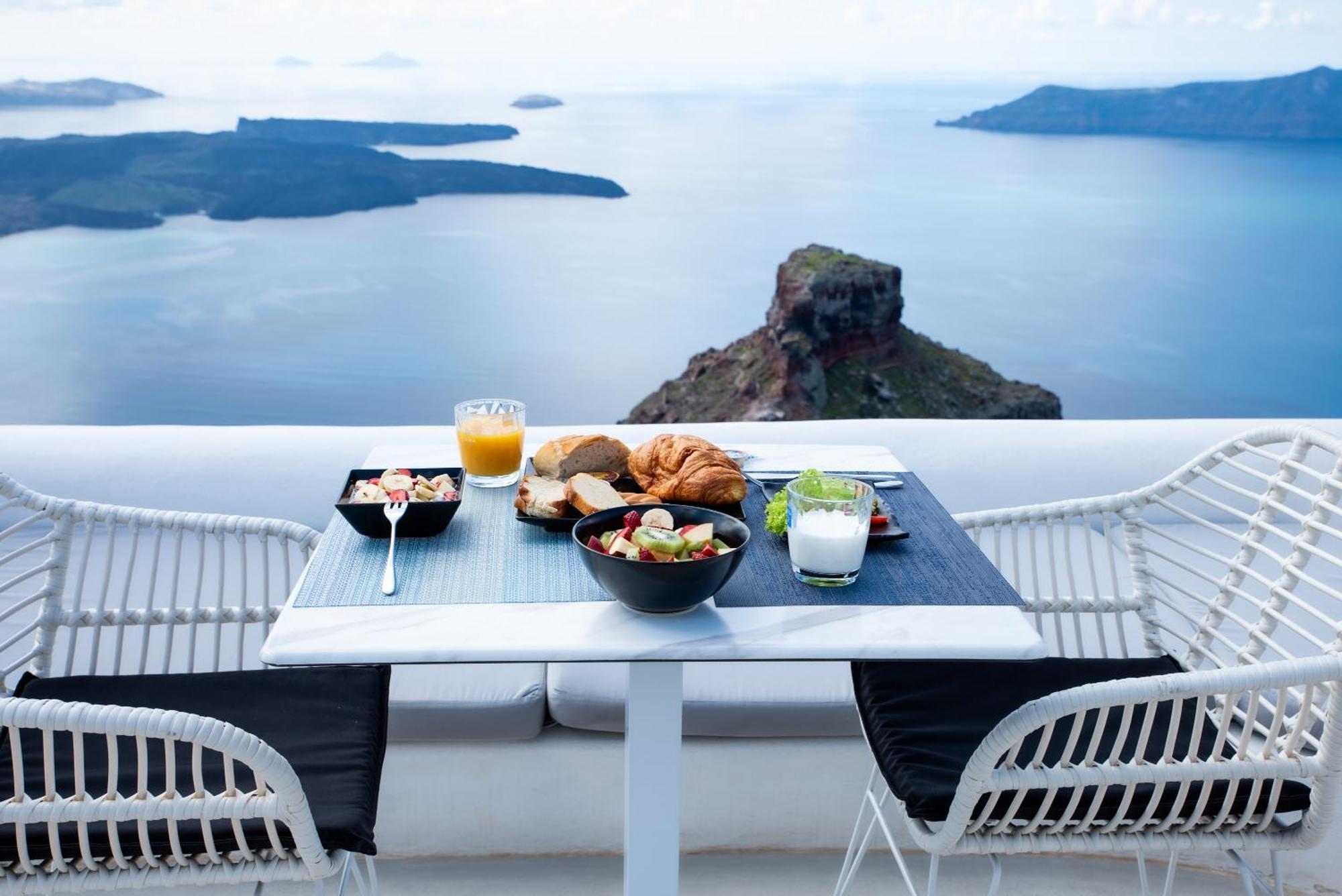 Heavens Edge Hotel Imerovigli  Exterior photo
